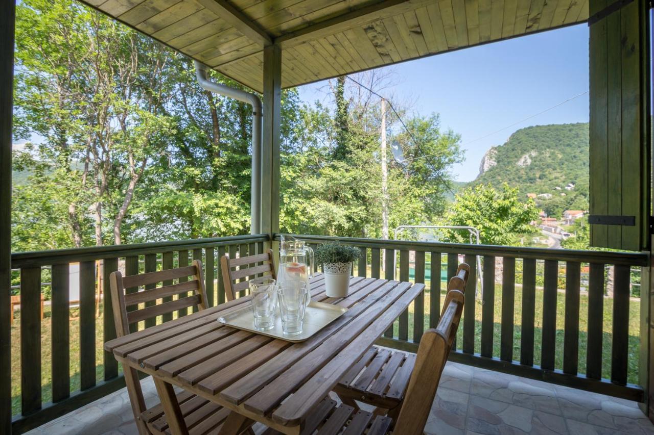 Vila Camelia Golubac Eksteriør bilde